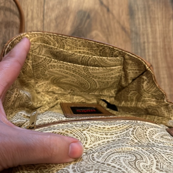 Hobo International Small Purse Leather Large Magnetic Button - Picture 5 of 11